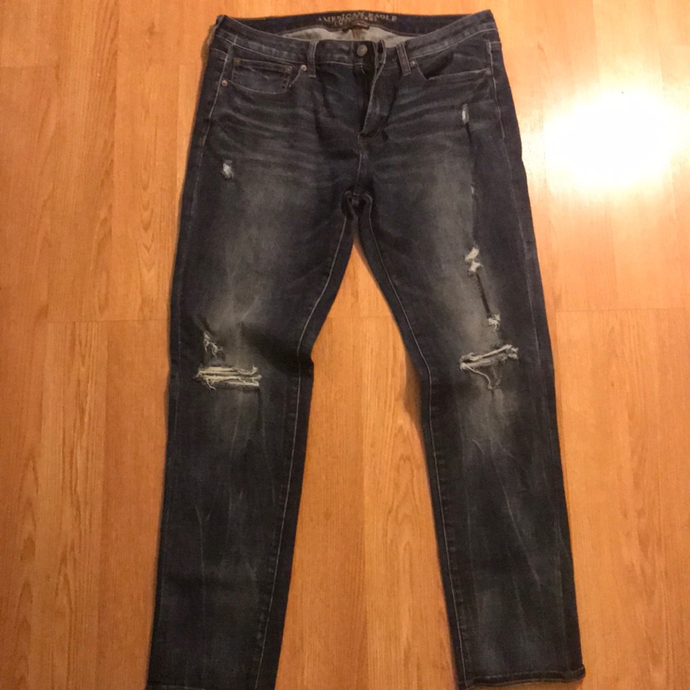 American eagle ripped jeans